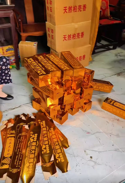 Auspicious Pixiu (with ritual implements included)
