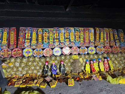 Auspicious Pixiu (with ritual implements included)